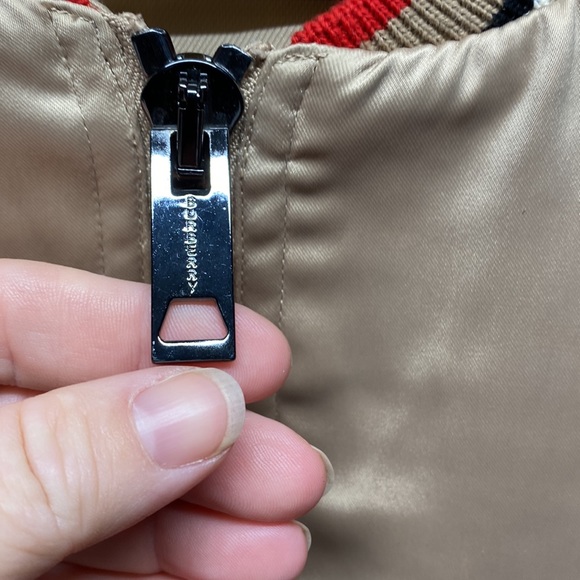 BURBERRY Harlington Logo Patch Satin Bomber Jacket - Picture 4 of 16